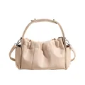 Beige geplooide bucket bag van zacht PU-leer met een verstelbare schouderriem - Off-wit
