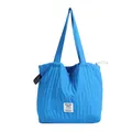 Borsa tote in nylon trapuntato blu reale con coulisse e toppa con logo - Blu