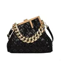 Sac à main noir à paillettes avec matelassage losange, chaîne dorée et fermoir en F - Noir
