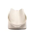 Bolso tipo cubo clásico de cuero blanco con diseño de lichi, asa y costura vertical - Blanco