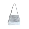 Bolso tipo cubo de cuero PU plateado metálico con correa ajustable y hebilla - Plateado