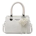 Bolso de mano blanco con piel de serpiente, colgante de corazón y cinta de encaje - Sin Colgante / Blanco Roto