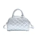 Schicke silberne Stepptasche im Boston-Stil mit Umhängeriemen und Metallic-Finish - Blau
