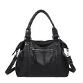 Borsa tote vintage in pelle nera testurizzata con tasca zip e dettagli intrecciati - Nero