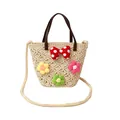Cremefarbene Strohtasche mit roter Polka-Dot-Schleife und bunten Blumenapplikationen - Gebrochenes Weiß