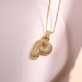Collier doré avec pendentif lettre P serti de zircons brillants de style moderne - Lettre P
