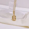 Collar con colgante de letra B globo chapado en oro de 18K con anillo de circonitas - Letra B