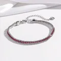 Bracciale in acciaio al titanio con doppia fila di cristalli rossi e chiusura a moschettone - Argento Zircone Rosso (TT0275)