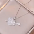 Zilveren ketting met cupido hart hanger en sprankelende zirkonia stenen in micro-pave - Pijl Door Het Hart Pavé Zilveren Stijl (X0375-Staal Kleur)