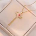 Collar dorado con el carácter chino Fu, cristales incrustados y borlas largas - Estilo de Borla con Carácter Fu (X0914)