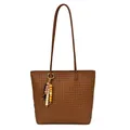 Borsa tote intrecciata marrone con spalline sottili e ciondolo di perline colorate - Con Ciondolo / Marrone