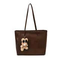 Bolso tote retro de cuero marrón oscuro con gran capacidad y amuleto de oso de peluche - Sin colgante / Marrón