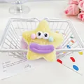 Chouchou en peluche étoile jaune avec de grands yeux et une lèvre violette rigolote - Étoile Jaune