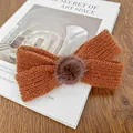Terracotta gebreide strik haarclip met donkerbruine pompon voor de herfst - 10.5cm / Karamelbruin