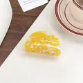 Elegante molletta per capelli con motivo marmorizzato giallo e bianco per donna - 8cm / Giallo - Semicerchio