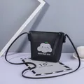 Mini schwarze Cloud Umhängetasche für Damen mit Comic-Druck und schmalem Gurt - Schwarz