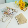 Sac seau transparent imprimé marguerites avec pochette en paille et foulard en soie - Blanc
