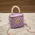 Mini borsa jelly trapuntata viola con manico di perle e fibbia a doppio cuore dorata - Violetto