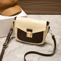 Retro crocodile pattern crossbody bag in beige and dark brown with gold metal buckle - Cream White with Coffee