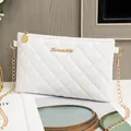 Sac bandoulière matelassé blanc avec chaîne dorée et logo en métal Sunnycity - Blanc