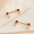 Piercing de flecha de corazón dorado con gemas rojas y colgantes de circón claro - Estilo Flecha de Cupido Corazón Rojo Dorado(RDSF541)