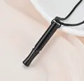 Colgante de meditación negro mate minimalista con una fina cadena a juego para collar - Estilo Cintura Negro