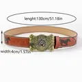 Detalle de hebilla estilo western con relieve de cabeza de caballo y estrellas - Cinturón Marrón Caballo Estrella Bronce (4#)