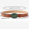 Dettaglio cintura bohémien con fibbia turchese, dimensioni 130cm per 4cm larghezza - Cuoio