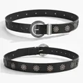 Cintura vintage in pelle nera con goffratura floreale e borchie argentate a forma di sole - Stile Goffrato con Borchie a Stella (Nero) / Nero