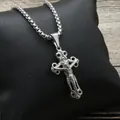 Collana con ciondolo a crocifisso in acciaio inossidabile punk con motivi floreali vintage - Solo ciondolo