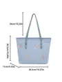 Sac cabas matelassé bleu clair avec broderies papillons colorées et dimensions - Bleu Sans Pendentif