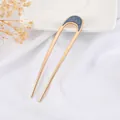Minimalistische U-vormige gouden haarspeld met marmeren emaille op elegante witte stof - Halfrond / Halve Cirkel Inktblauw