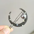 Elegante fermaglio per capelli a luna con strass neri e perla grigio scuro pendente - Nero