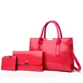 Rote Damen Handtasche im 3er Set mit eleganter Krokodilprägung und goldenen Metallelementen - Rosa