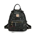 Schwarzer Mini-Rucksack für Damen mit Buchstaben-Print und goldenen Metalldetails - Einheitsgröße / Schwarz