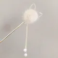 Bastoncino per capelli a forma di orecchie di gatto con pompon bianco e nappine di strass - Stile Orecchie di Coniglio