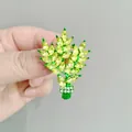Elegante spilla a forma di spiga verde con strass luccicanti e finitura dorata - XZ02-007 Giallo