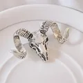 Vintage silver ram skull brooch with spiral horns and detailed antique texture - Ram Skull Style (XZ75-003 Antique Silver)