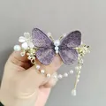 Pinza para el pelo de mariposa bordada violeta con perlas y borlas doradas finas - Borla de Mariposa Bordada Púrpura (F01-003 Púrpura)