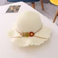 Cappello di paglia per bambini crema con tesa ondulata e tre girasoli decorativi applicati - Taglia Unica (50-52cm) / Cappello di Paglia Bianco Latte