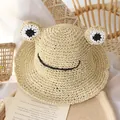 Cappello di paglia fatto a mano per bambini con carino design rana in colore beige - Taglia unica / Beige