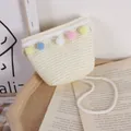 Kinder Strohumhängetasche in Creme mit bunten Pompons und weißer Spitze Details - Einheitsgröße / Cremeweiße Tasche
