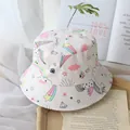 Weißer Fischerhut für Kinder mit bunten Einhörnern, Regenbögen und Sweet-Aufdruck - Einheitsgröße (49-50cm) / Regenbogen