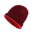 Bonnet d'hiver rouge foncé avec doublure polaire épaisse et motif tricoté à carreaux - Bonnet bordeaux