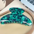 Large acetate hair claw clip with dark green marble pattern on an aesthetic tray - Dark Green 10.5CM