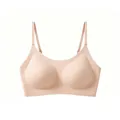 Detailansicht nahtloser beige BH mit verstellbaren Trägern und Tropfenschalen-Polster - S / Beige
