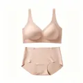Detail von hautfarbenem nahtlosem BH-Set mit Rippstruktur und High-Waist-Slips - S / Beige