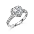 Sparkling S925 sterling silver ring with heart-shaped cubic zirconia and halo setting - Size 5 / White