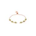 Détail du bracelet en or rose avec pierres vertes et fermoir coulissant ajustable - Vert Fluorescent
