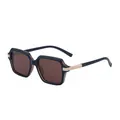 Lunettes de soleil carrées avec design multicouche noir et or et verres bruns - C5 Noir Intérieur Clair Brun Or Mat Thé